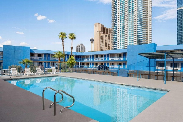 Travelodge by Wyndham Las Vegas image 5